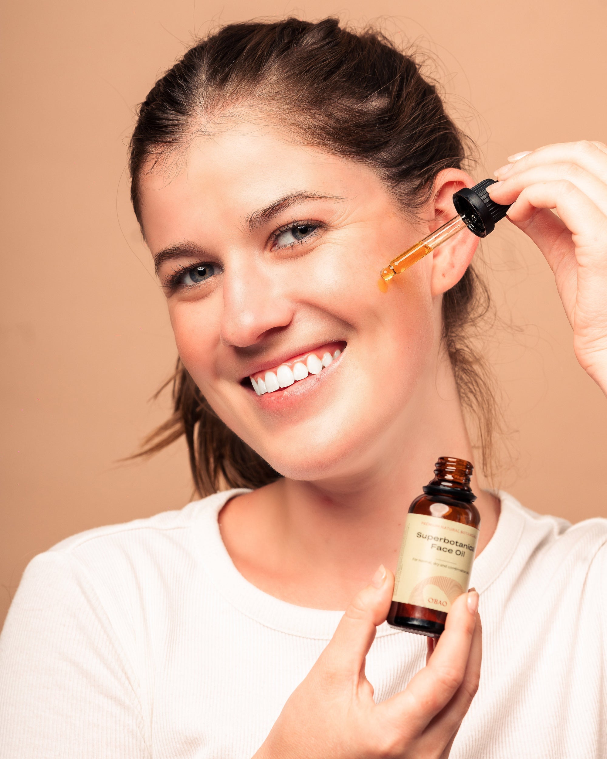 Discover the Secret to Radiant Skin with OBAO’s SuperBotanical Face Oil